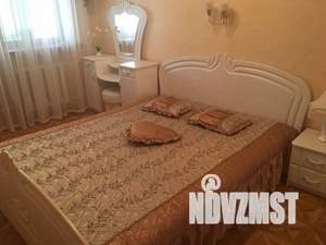 2-к квартира, посуточно, 60м2, 1/5 этаж