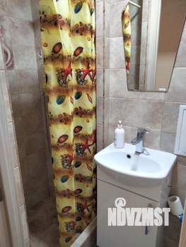 2-к квартира, посуточно, 40м2, 1/5 этаж