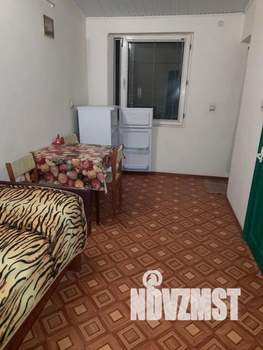 2-к квартира, посуточно, 20м2, -1/2 этаж