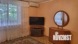 1-к квартира, посуточно, 38м2, 3/9 этаж