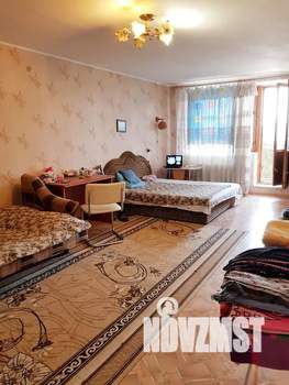 1-к квартира, посуточно, 60м2, 3/5 этаж