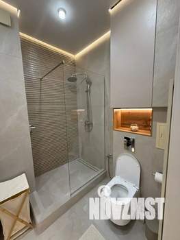 Студия квартира, посуточно, 38м2, 6/9 этаж