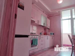 1-к квартира, посуточно, 42м2, 4/10 этаж