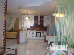 Студия квартира, посуточно, 50м2, 1/2 этаж