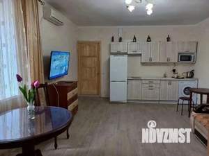 1-к квартира, посуточно, 40м2, 1/2 этаж