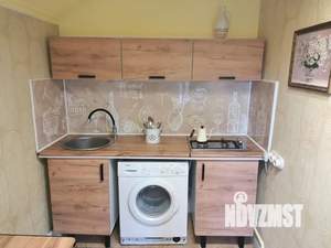 1-к квартира, посуточно, 27м2, 2/2 этаж