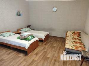 2-к квартира, посуточно, 55м2, 1/1 этаж