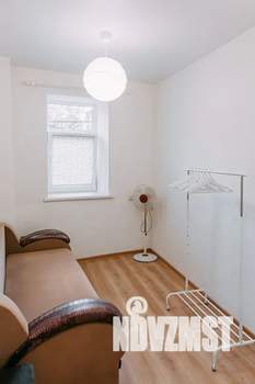 1-к квартира, посуточно, 18м2, 1/1 этаж