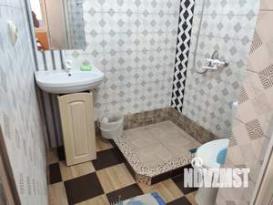 2-к квартира, посуточно, 40м2, 1/2 этаж