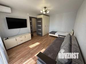 1-к квартира, посуточно, 37м2, 3/9 этаж