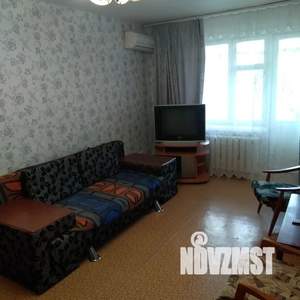 2-к квартира, посуточно, 48м2, 4/5 этаж