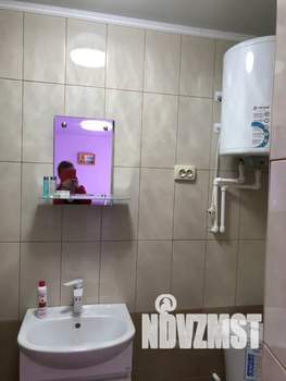 Студия квартира, посуточно, 37м2, 1/1 этаж