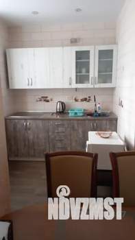 Студия квартира, посуточно, 30м2, 3/5 этаж