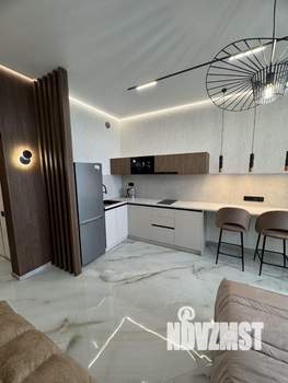Студия квартира, посуточно, 40м2, 8/9 этаж