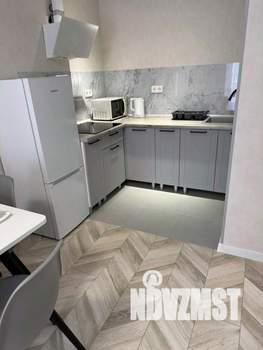 1-к квартира, посуточно, 37м2, 1/1 этаж