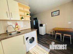 Студия квартира, посуточно, 40м2, 5/5 этаж