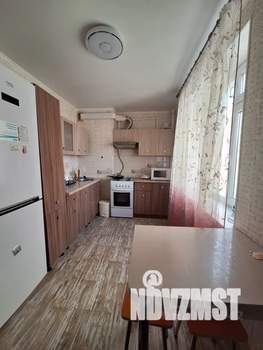 1-к квартира, посуточно, 37м2, 4/9 этаж