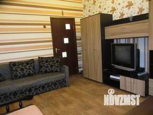 2-к квартира, посуточно, 45м2, 1/2 этаж