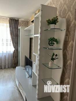 3-к квартира, посуточно, 63м2, 1/5 этаж