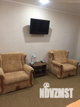 2-к квартира, посуточно, 43м2, 1/2 этаж