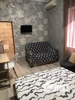 1-к квартира, посуточно, 35м2, 1/2 этаж