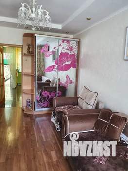 1-к квартира, посуточно, 45м2, 1/2 этаж