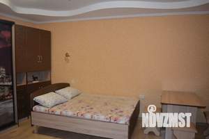 3-к квартира, посуточно, 60м2, 1/1 этаж