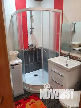 1-к квартира, посуточно, 45м2, 1/2 этаж