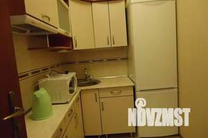 2-к квартира, посуточно, 50м2, 1/9 этаж