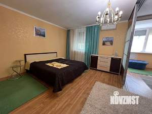 3-к квартира, посуточно, 100м2, 2/4 этаж