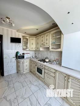 1-к квартира, посуточно, 37м2, 10/11 этаж