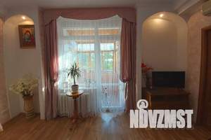 2-к квартира, посуточно, 50м2, 3/3 этаж