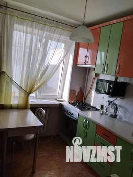 2-к квартира, посуточно, 46м2, 4/5 этаж