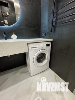 Студия квартира, посуточно, 40м2, 7/10 этаж