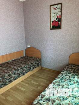 2-к квартира, посуточно, 40м2, 2/3 этаж