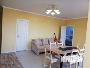 3-к квартира, посуточно, 82м2, 6/10 этаж