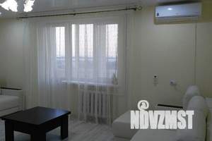 1-к квартира, посуточно, 37м2, 4/5 этаж
