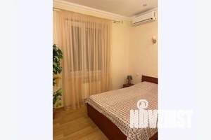 2-к квартира, посуточно, 100м2, 1/2 этаж