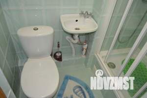 2-к квартира, посуточно, 45м2, 2/2 этаж