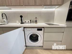 Студия квартира, посуточно, 36м2, 7/9 этаж
