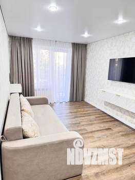 1-к квартира, посуточно, 32м2, 2/5 этаж
