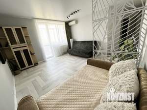 1-к квартира, посуточно, 35м2, 6/9 этаж