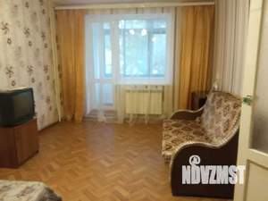1-к квартира, посуточно, 38м2, 1/5 этаж