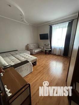 2-к квартира, посуточно, 70м2, 1/1 этаж