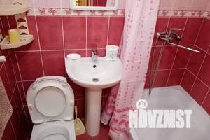 2-к квартира, посуточно, 44м2, 1/2 этаж