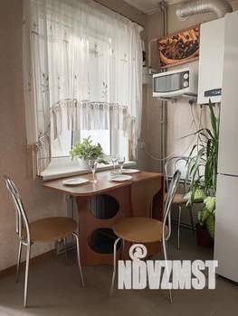 1-к квартира, посуточно, 60м2, 1/2 этаж