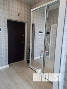 Студия квартира, посуточно, 43м2, 6/9 этаж