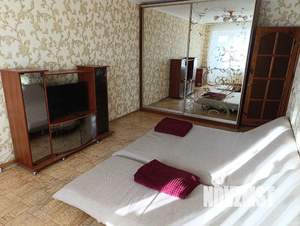 1-к квартира, посуточно, 37м2, 4/5 этаж