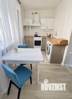 1-к квартира, посуточно, 37м2, 4/5 этаж