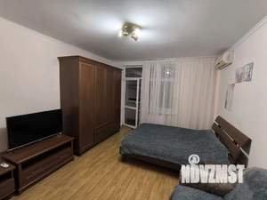 1-к квартира, посуточно, 52м2, 3/9 этаж
